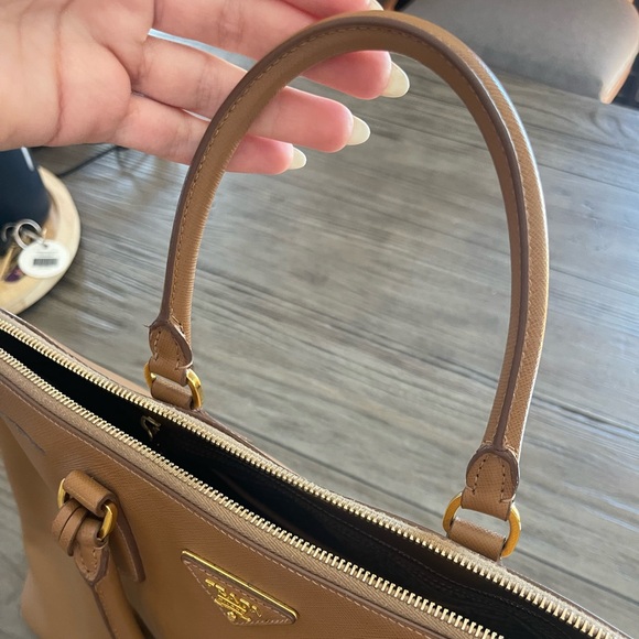 Prada Saffiano Lux Bag - Picture 8 of 16